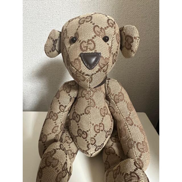 Gucci(グッチ)のGUCCI ベア エンタメ/ホビーのおもちゃ/ぬいぐるみ(ぬいぐるみ)の商品写真