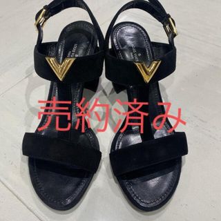 ルイヴィトン(LOUIS VUITTON)の週末値下げ‼️ルイヴィトン　スエードブラック　靴 37.5(ハイヒール/パンプス)