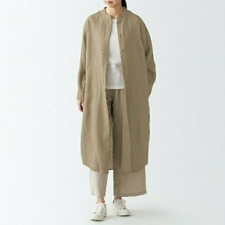 ムジルシリョウヒン(MUJI (無印良品))の新品》無印良品フレンチリネン洗いざらしスタンドカラーワンピース／ダスティべージュ(ひざ丈ワンピース)