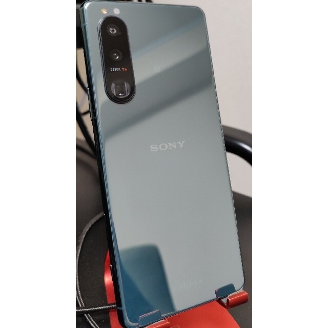 Xperia(エクスペリア)のSony Xperia 5 III 国内版SIMフリー Green スマホ/家電/カメラのスマートフォン/携帯電話(スマートフォン本体)の商品写真