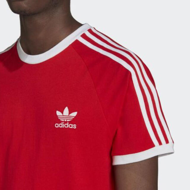 adidas(アディダス)の新品★アディダス 3ストライプ 半袖Tシャツ レッド/S メンズのトップス(Tシャツ/カットソー(半袖/袖なし))の商品写真