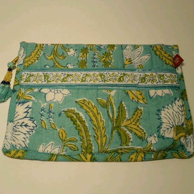 新品 ペタンコポーチ コットン 水色 花柄 送料込 レディースのファッション小物(ポーチ)の商品写真