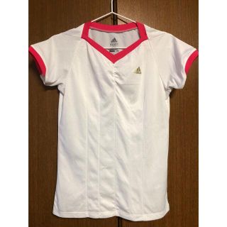 アディダス(adidas)のadidasトレーニングTシャツ(ウェア)