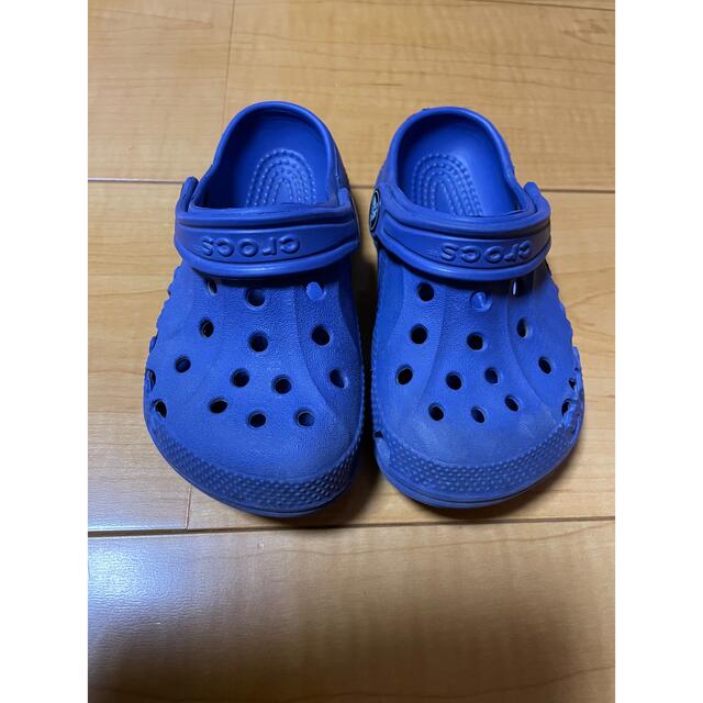 crocs(クロックス)のクロックスサンダル キッズ/ベビー/マタニティのキッズ靴/シューズ(15cm~)(サンダル)の商品写真