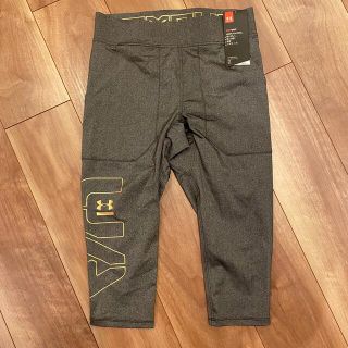 アンダーアーマー(UNDER ARMOUR)の新品未使用　UNDERARMOUR Perpetual Half Legging(その他)