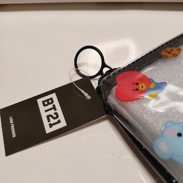 防弾少年団(BTS)(ボウダンショウネンダン)のbts　bt21　ポーチ ハンドメイドのファッション小物(ポーチ)の商品写真