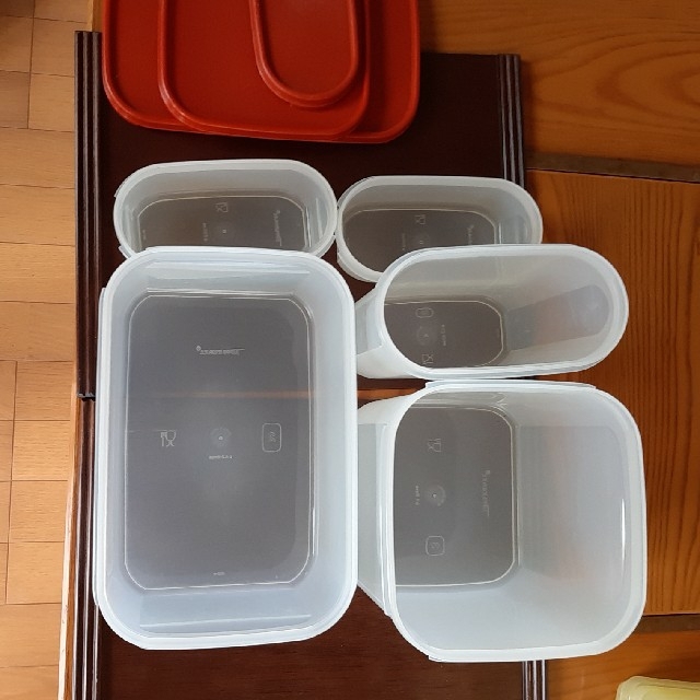 タッパーウエアMMシリーズセット５個 インテリア/住まい/日用品のキッチン/食器(容器)の商品写真