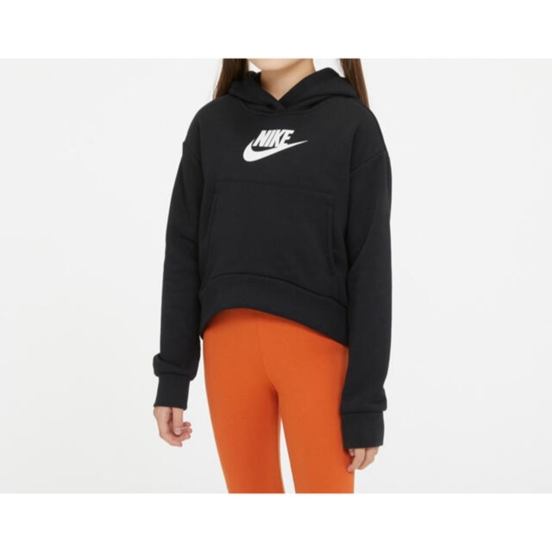 NIKE(ナイキ)のナイキ スポーツウェア クラブ フリース パーカー　130 XS キッズ/ベビー/マタニティのキッズ服女の子用(90cm~)(ジャケット/上着)の商品写真