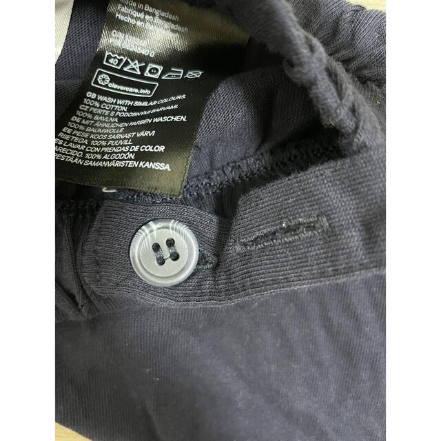 H&M(エイチアンドエム)のH&M  新品未使用　肩紐付きパンツ キッズ/ベビー/マタニティのベビー服(~85cm)(パンツ)の商品写真