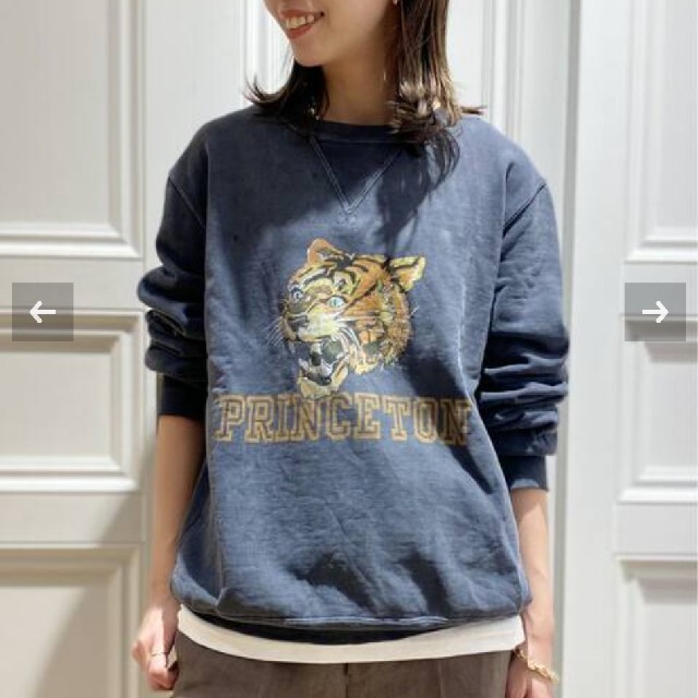 REMI RELIEF レミ リリーフ    TIGER CREW SWEAT