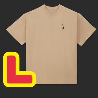 ナイキ(NIKE)のNike Billie Tee Beigeナイキ ビリー Tシャツ ベージュ　L(Tシャツ/カットソー(半袖/袖なし))