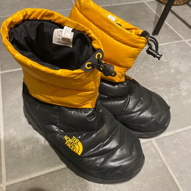 THE NORTH FACE(ザノースフェイス)のノースフェイス　ヌプシ　ブーツ　THE NORTH FACE 26cm メンズの靴/シューズ(ブーツ)の商品写真