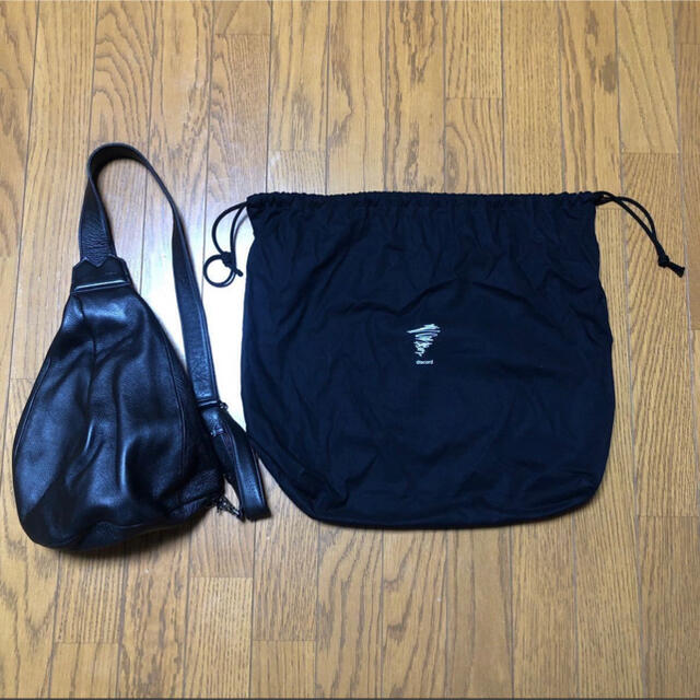 Yohji Yamamoto(ヨウジヤマモト)のdiscord Yohji Yamamoto Y BODYBAG (S)  メンズのバッグ(バッグパック/リュック)の商品写真