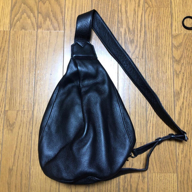 Yohji Yamamoto(ヨウジヤマモト)のdiscord Yohji Yamamoto Y BODYBAG (S)  メンズのバッグ(バッグパック/リュック)の商品写真