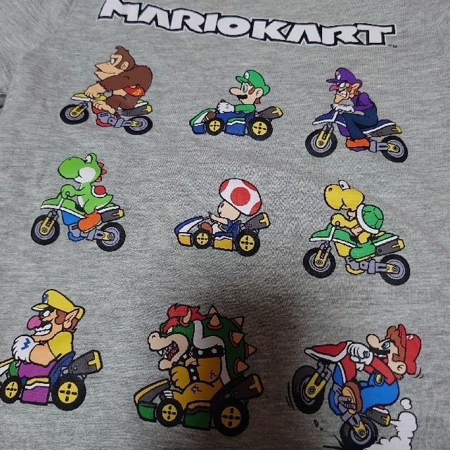 H&M(エイチアンドエム)のH&M マリオカート キッズ Tシャツ 110～120サイズ キッズ/ベビー/マタニティのキッズ服男の子用(90cm~)(Tシャツ/カットソー)の商品写真