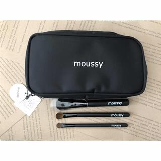 マウジー(moussy)のmoussy メイクポーチ&化粧ブラシ3本セット(コフレ/メイクアップセット)