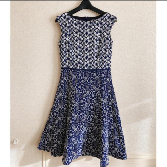 ★TOCCA 花柄刺繍ワンピース