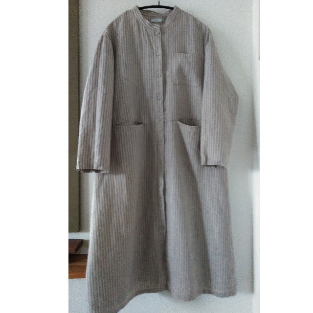 fog linen work(フォグリネンワーク)の美品　フォグリネンワーク　ストライプ　ワンピース　ベージュ レディースのワンピース(ロングワンピース/マキシワンピース)の商品写真