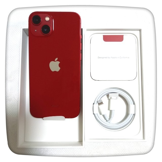 Apple(アップル)のiPhone 13 128GB 未使用 赤 RED　SIMフリー スマホ/家電/カメラのスマートフォン/携帯電話(スマートフォン本体)の商品写真