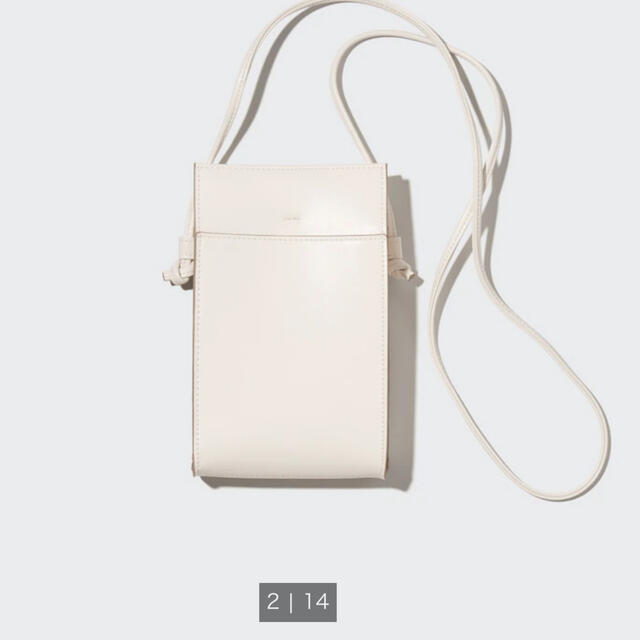 UNIQLO(ユニクロ)のユニクロ　レザータッチバック　白 レディースのバッグ(ショルダーバッグ)の商品写真