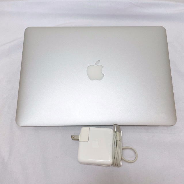 MacBook Air (13-inch 2013) i5／4GB／128GB