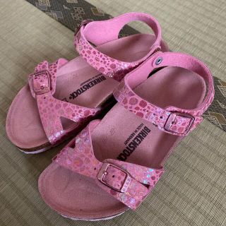 ビルケンシュトック(BIRKENSTOCK)の新品　ビリケン　サンダル(サンダル)