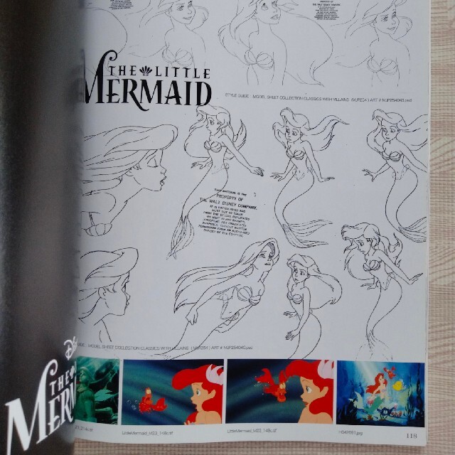 Disney(ディズニー)のディズニー　本　マガジン　非売品 エンタメ/ホビーの雑誌(ファッション)の商品写真