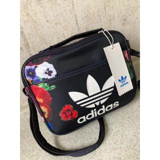 アディダス(adidas)のアディダス オリジナルス　ショルダーバック　バック　パンジー柄　新品　希少　レア(ショルダーバッグ)