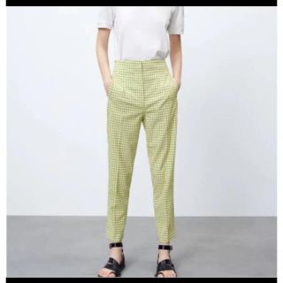 ザラ(ZARA)のZARA ハイウエスト　チェックパンツ　テーパード(カジュアルパンツ)