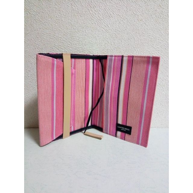 新品未使用　ピンク色のみ　文庫判ブックカバー エンタメ/ホビーの本(その他)の商品写真