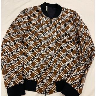 フェンディ ブルゾン(メンズ)の通販 70点 | FENDIのメンズを買うならラクマ フェンディ ブルゾン(メンズ)の通販 70点 | FENDIのメンズを買うならラクマ