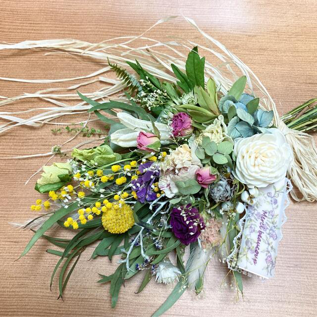 薔薇＆カーネーション ミニスワッグ橤 merci bouquet ドライフラワー ハンドメイドのフラワー/ガーデン(ドライフラワー)の商品写真