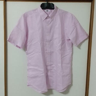 ユニクロ(UNIQLO)のUNIQLO ユニクロ ボタンダウン 半袖シャツ ピンク Lサイズ(シャツ)