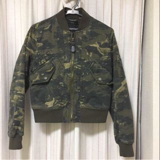 美品　DIESEL レディース　カモフラ  ジャケット　レア　迷彩　アウター