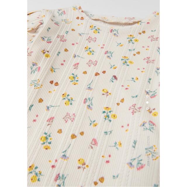 ZARA(ザラ)のZARA♡リブフラワーTシャツ キッズ/ベビー/マタニティのキッズ服女の子用(90cm~)(Tシャツ/カットソー)の商品写真