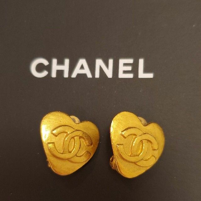 ヴィンテージシャネル【CHANEL】ゴールドハートイヤリング