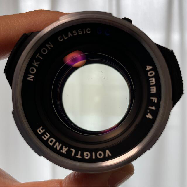 LEICA(ライカ)のフォクトレンダー NOKTON classic 40mm F1.4 SCライカM スマホ/家電/カメラのカメラ(レンズ(単焦点))の商品写真