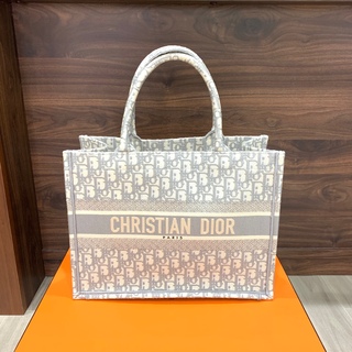 ディオール(Christian Dior)（グレー/灰色系）の通販 1,000点以上 