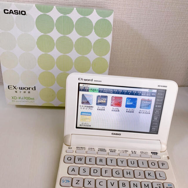 【電子辞書】CASIO EX-word XD-K4900WE