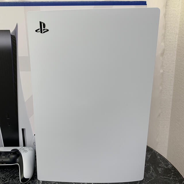 PlayStation(プレイステーション)のソニー PS5 CFl-1000A01  エンタメ/ホビーのゲームソフト/ゲーム機本体(家庭用ゲーム機本体)の商品写真