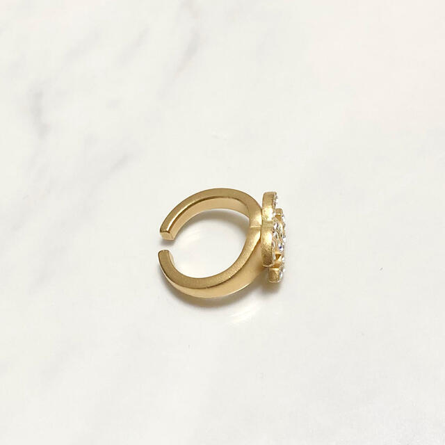 CHANEL(シャネル)のシャネル　指輪　ココマーク　ラインストーン　ゴールド　金　ロゴ　石　リング　☆ レディースのアクセサリー(リング(指輪))の商品写真