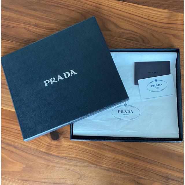 PRADA(プラダ)のPRADA デニム 刺繍 巾着 ポーチ バッグ ハンドメイドのファッション小物(バッグ)の商品写真