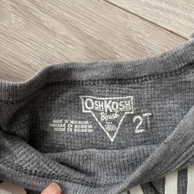 OshKosh(オシュコシュ)のOSHKOSH ロンT 2t キッズ/ベビー/マタニティのキッズ服男の子用(90cm~)(Tシャツ/カットソー)の商品写真