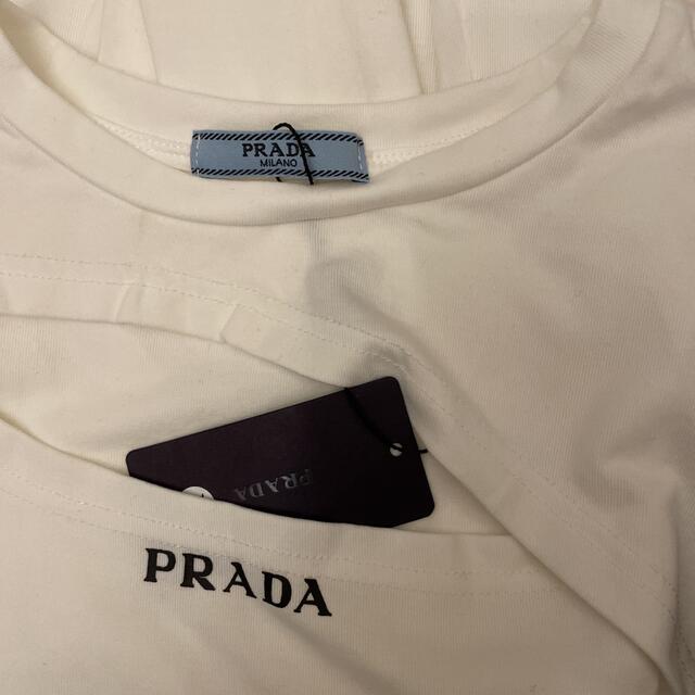 PRADA(プラダ)のプラダ　新品未使用長袖 レディースのトップス(シャツ/ブラウス(長袖/七分))の商品写真