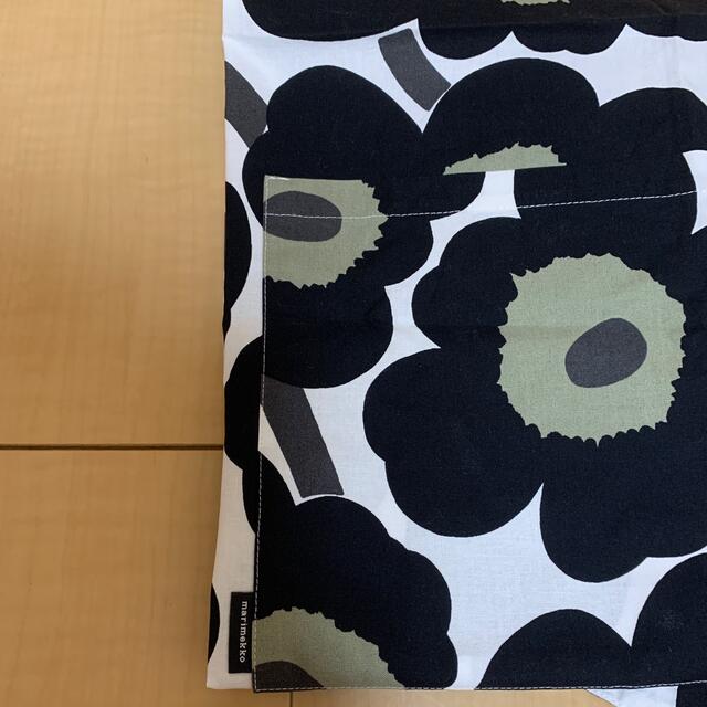 marimekko(マリメッコ)のマリメッコ　エプロン　ブラック レディースのレディース その他(その他)の商品写真