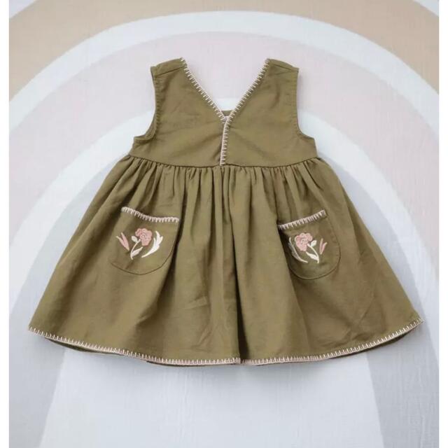 Apolina刺繍入りワンピース　4Y 100〜110サイズ キッズ/ベビー/マタニティのキッズ服女の子用(90cm~)(ワンピース)の商品写真