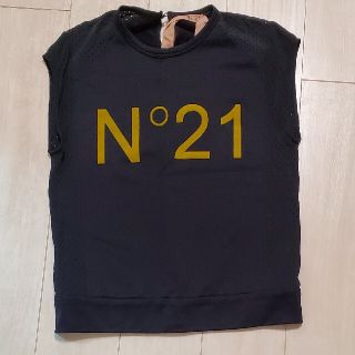 ヌメロヴェントゥーノ(N°21)のトップス(カットソー(半袖/袖なし))