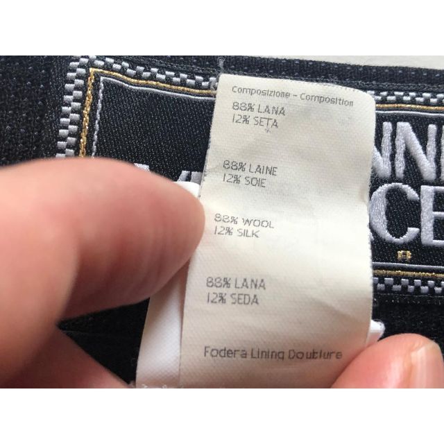 ングに Gianni クチュール ネイビーブラック・スーツセットアップ