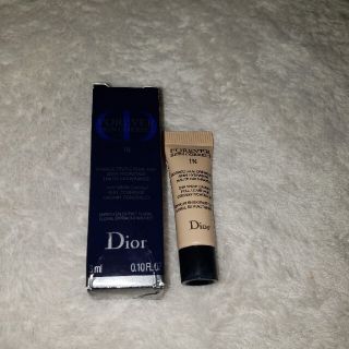 クリスチャンディオール(Christian Dior)のディオール❤️スキンフォーエヴァー❤️コレクトコンシーラー1N(コンシーラー)