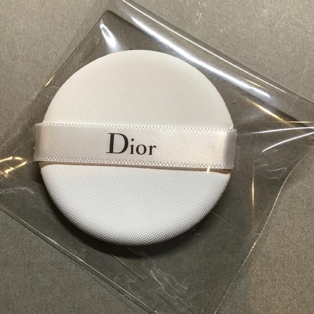 Dior(ディオール)のDior クッションファンデ　パフ　1個　ディオールスキンフォーエヴァー　 コスメ/美容のメイク道具/ケアグッズ(パフ・スポンジ)の商品写真
